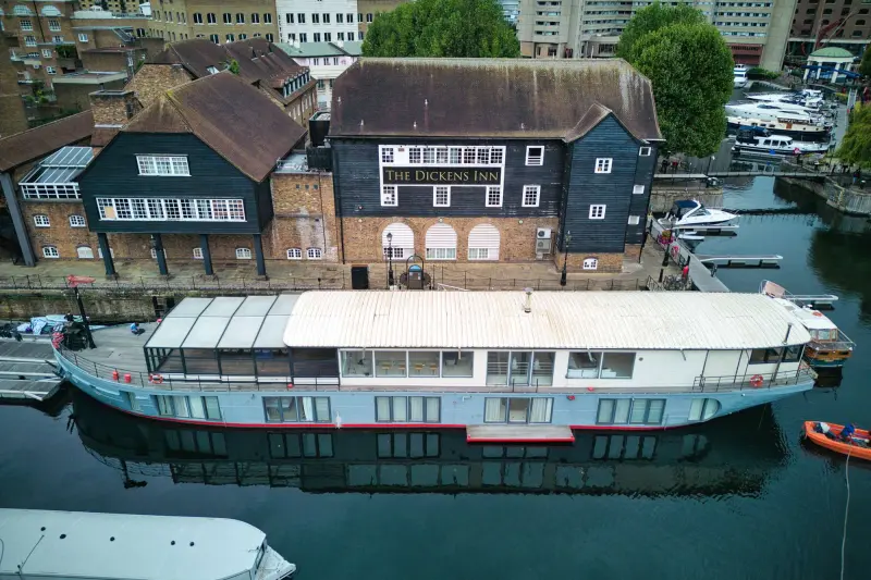 Britain's biggest houseboat in London Bridge
